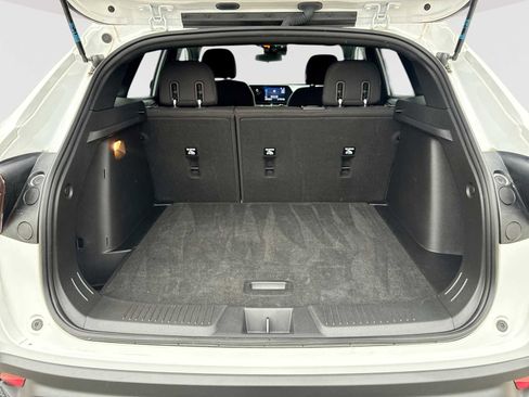 Used 2024 Chevrolet Trax RS w/ Driver Confidence Package image 25