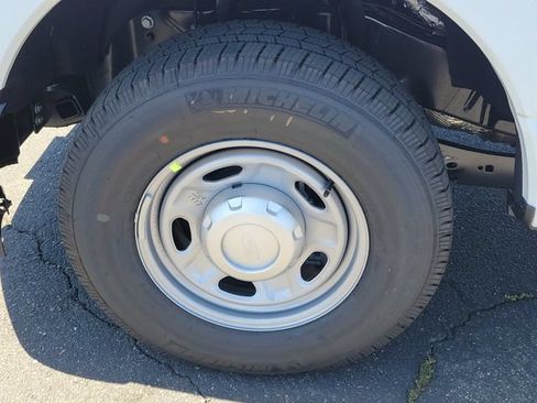 New 2026 Ford F250 XL RWD image 7