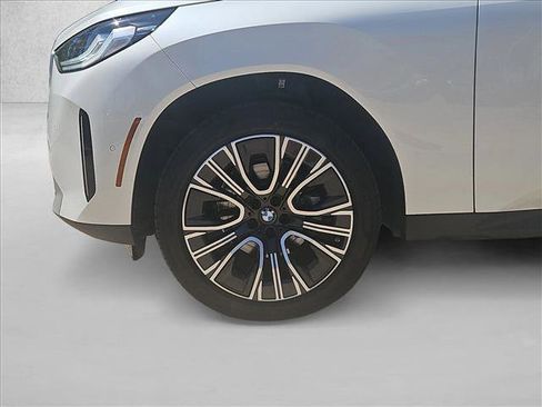 Used 2026 BMW X3 xDrive30 w/ Convenience Package image 21