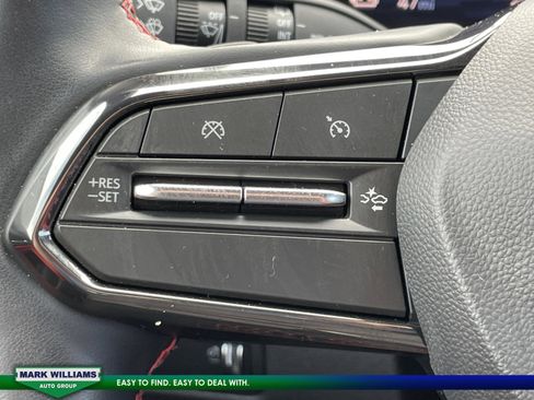 Used 2025 Chevrolet Equinox EV RS image 15