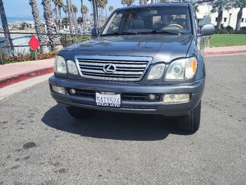 Used 2003 Lexus LX 470 4WD image 2