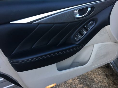 Used 2014 INFINITI Q50 Premium w/ Navigation Package image 9