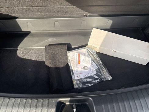 Used 2022 Kia Telluride EX w/ EX Premium Package image 40