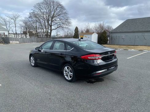 Used 2018 Ford Fusion S image 8