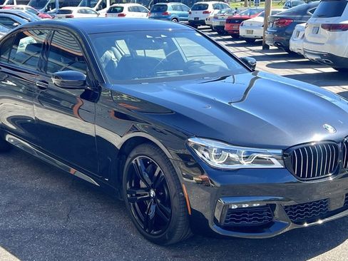 Used 2018 BMW 750i xDrive 750i xDrive image 7