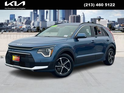 Used 2025 Kia Niro EX