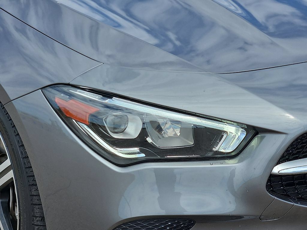 Used 2020 Mercedes-Benz CLA 250 4MATIC image 8