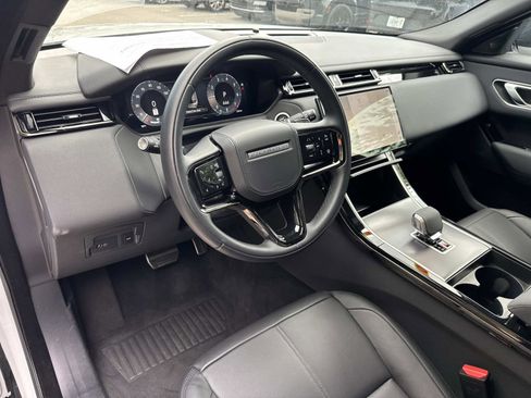 Certified 2026 Land Rover Range Rover Velar Dynamic SE AWD/4WD image 23