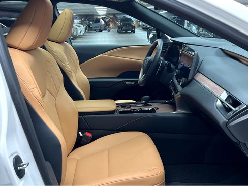 Certified 2026 Lexus RX 350h AWD/4WD image 28