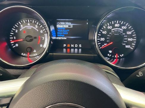 Used 2017 Ford Mustang Coupe image 25