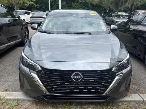 Used 2025 Nissan Sentra S FWD image 2