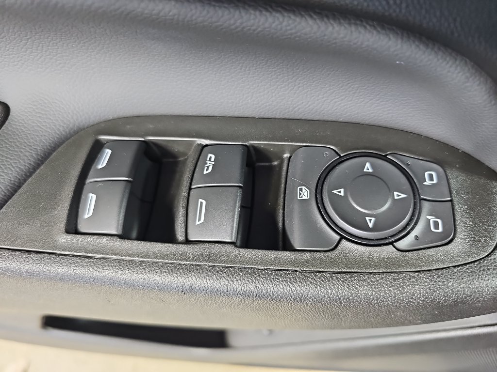 Certified 2024 Chevrolet Equinox LT AWD/4WD image 34