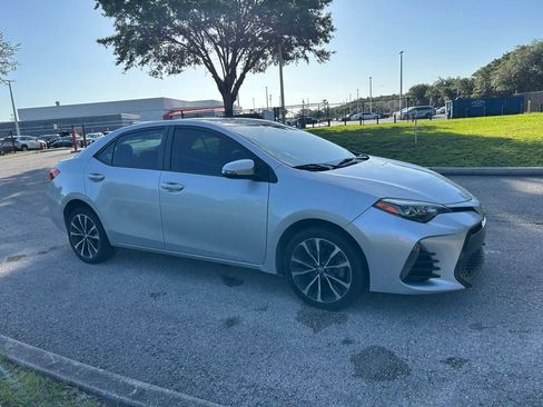 Used 2019 Toyota Corolla SE FWD image 8