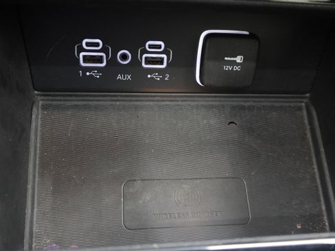 Used 2023 Jeep Grand Cherokee Altitude AWD/4WD image 46