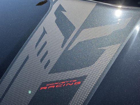 Used 2023 Chevrolet Corvette Stingray Preferred Conv w/ Z51 Performance Package RWD image 9