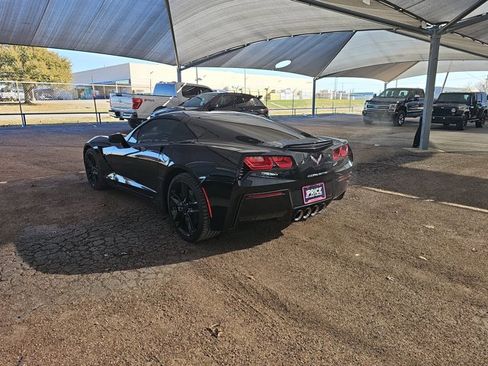 Used 2018 Chevrolet Corvette Stingray Coupe w/ 2LT Preferred Equipment Group image 3