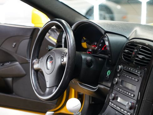 Used 2009 Chevrolet Corvette Coupe w/ Preferred Equipment Group image 55