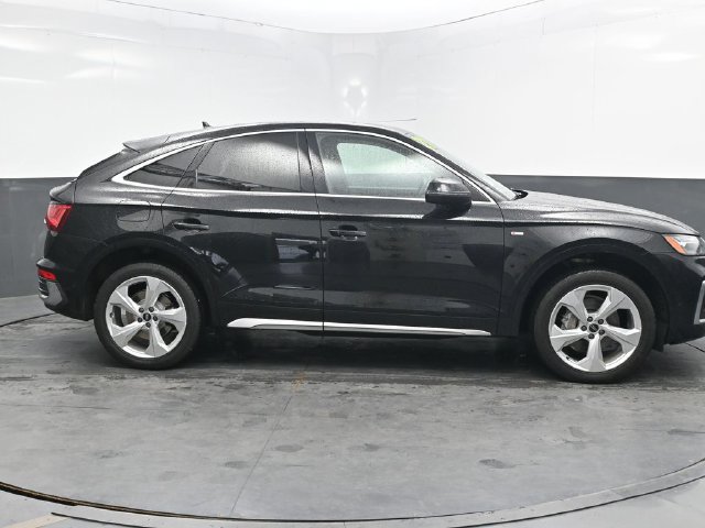 Used 2021 Audi Q5 Prestige w/ Prestige Package AWD/4WD image 9