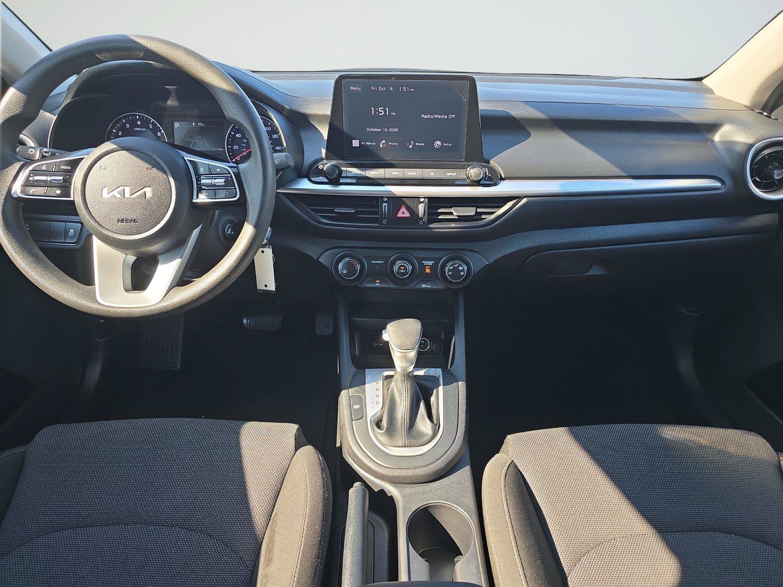 Used 2022 Kia Forte LXS FWD image 11