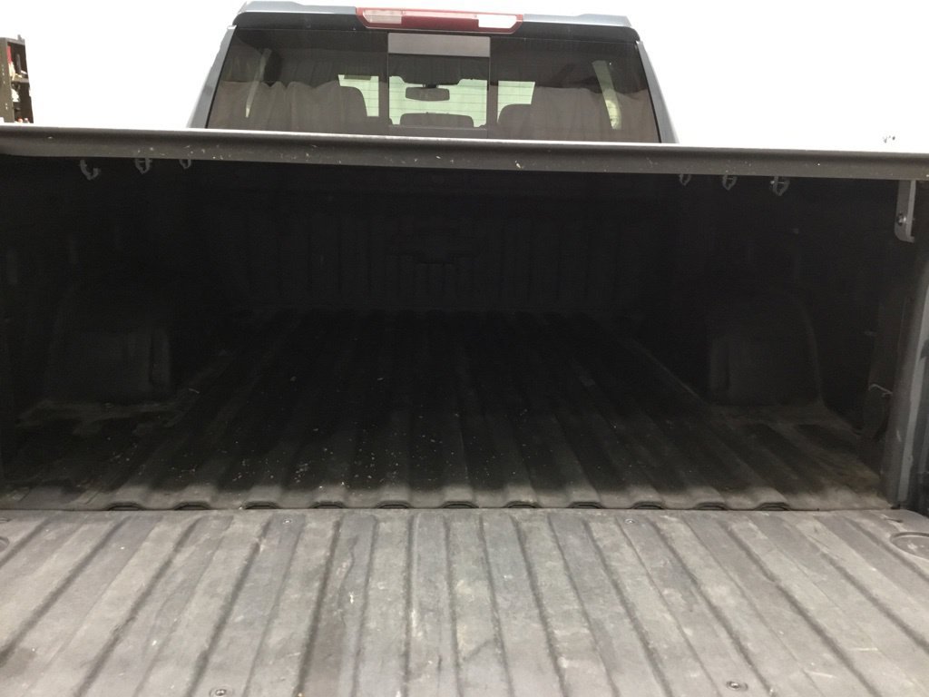 Used 2019 Chevrolet Silverado 1500 LTZ AWD/4WD image 43