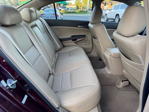 Used 2009 Honda Accord LX-P image 16