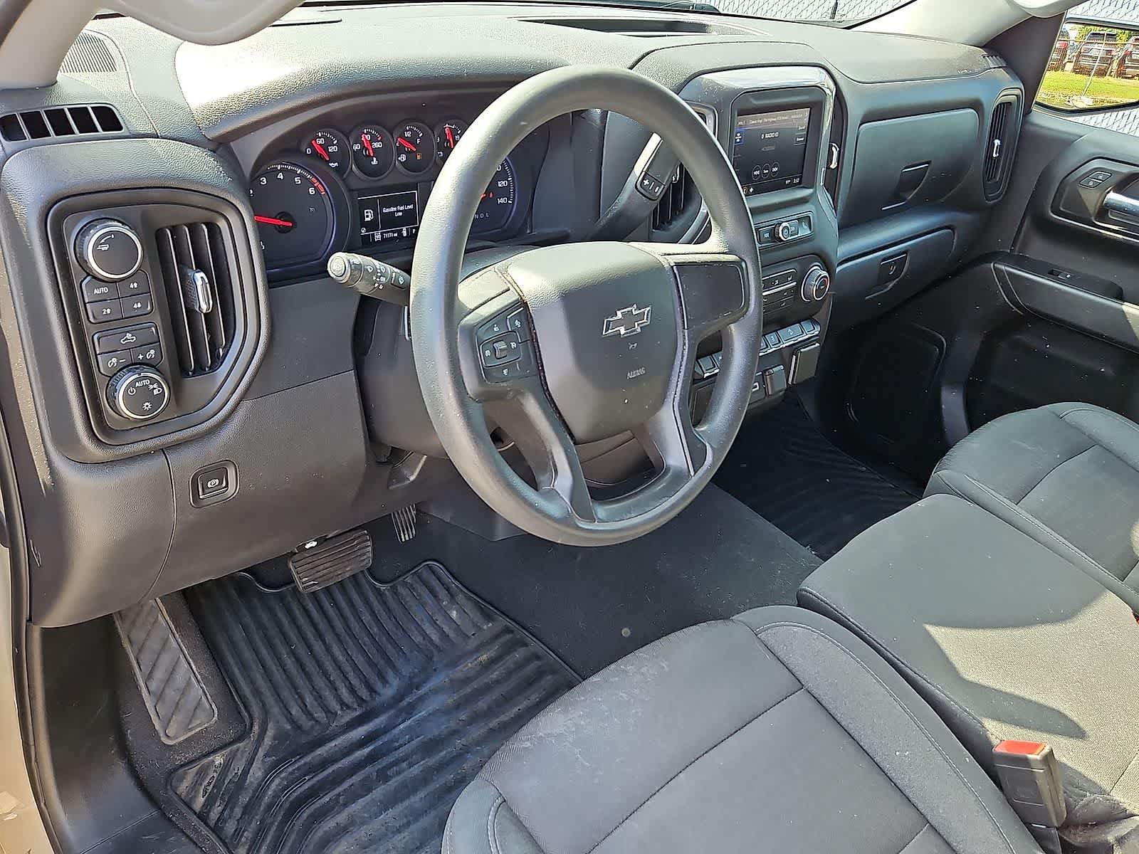 Used 2022 Chevrolet Silverado 1500 Custom Trail Boss AWD/4WD image 16