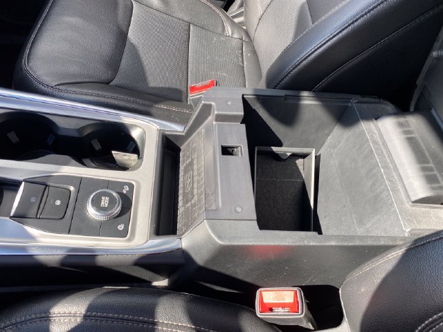 Used 2023 Ford Explorer Limited AWD/4WD image 15