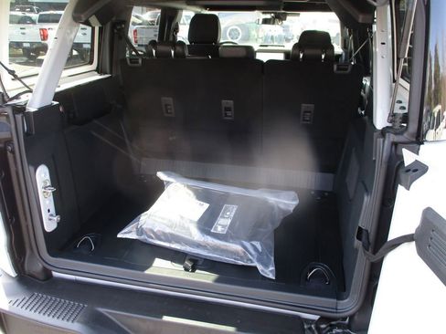 New 2026 Ford Bronco Big Bend w/ Black Diamond Package image 4