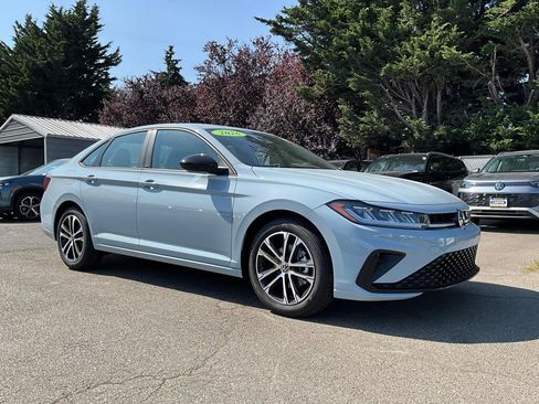 New 2026 Volkswagen Jetta Sport FWD image 2