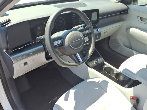 Used 2024 Hyundai Kona SEL w/ Convenience Package FWD image 22