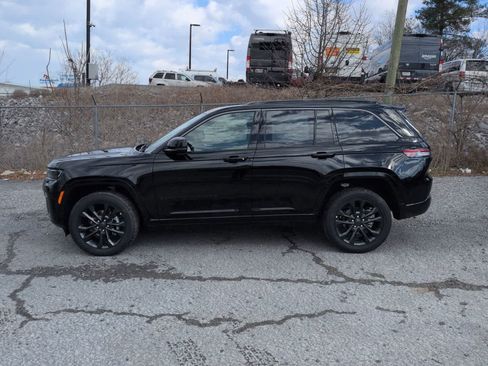 New 2026 Jeep Grand Cherokee Limited AWD/4WD image 5