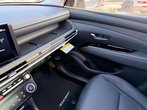New 2026 Hyundai Tucson Limited image 17