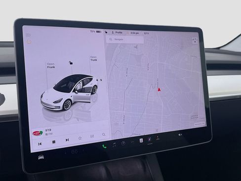 Used 2022 Tesla Model 3 image 12