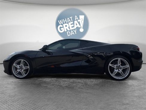 Used 2024 Chevrolet Corvette Stingray Coupe w/ 1LT image 7