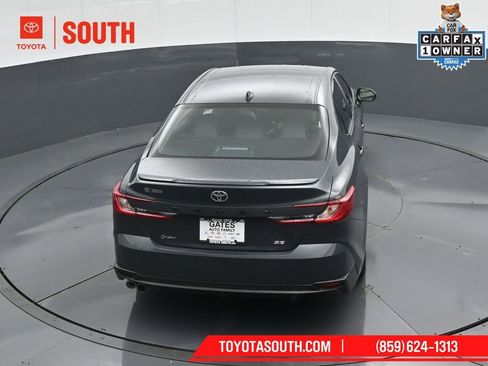 Used 2025 Toyota Camry SE FWD image 44