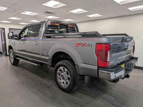 Used 2022 Ford F250 Lariat w/ Chrome Package image 6