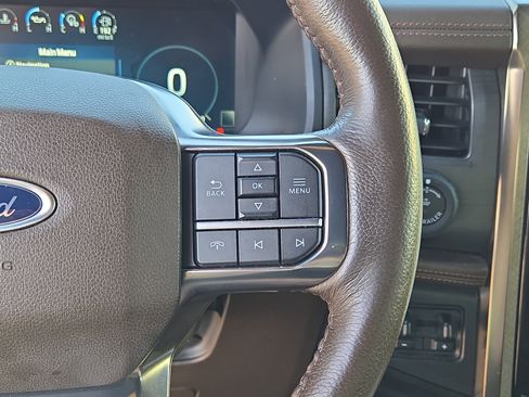 Used 2022 Ford Expedition Max King Ranch image 27