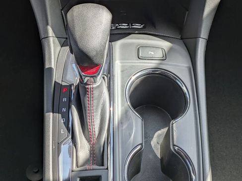 Used 2024 Chevrolet Equinox RS image 17