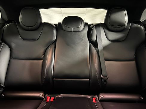 Used 2022 Tesla Model S Plaid image 31