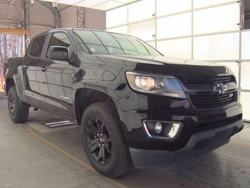 Used 2017 Chevrolet Colorado Z71 AWD/4WD image 14