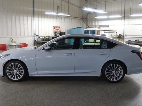 Used 2022 Cadillac CT5 Premium Luxury AWD/4WD image 4