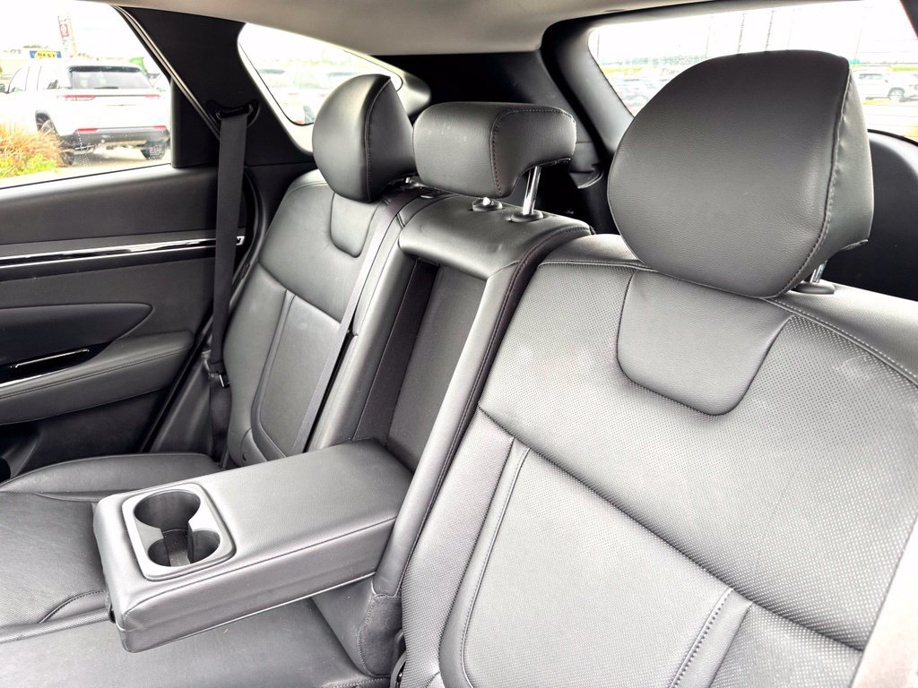 Used 2022 Hyundai Tucson Limited w/ Winter Package FWD image 13