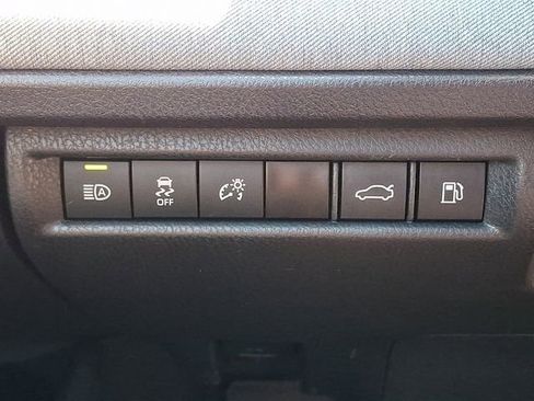 Certified 2025 Toyota Camry SE AWD/4WD image 25
