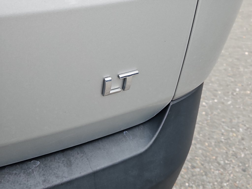 Used 2021 Chevrolet Traverse LT AWD/4WD image 12