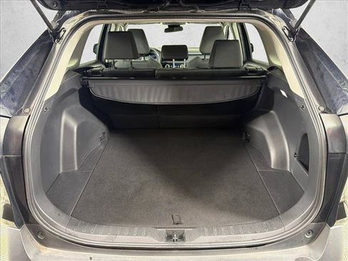Used 2025 Toyota RAV4 XLE FWD image 18