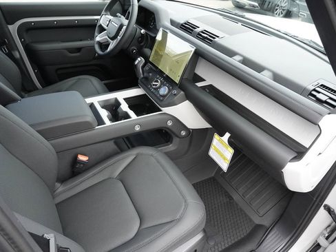 New 2026 Land Rover Defender 110 S AWD/4WD image 22