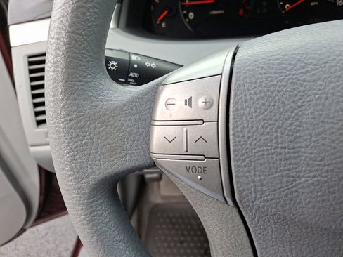 Used 2006 Toyota Avalon XL image 20