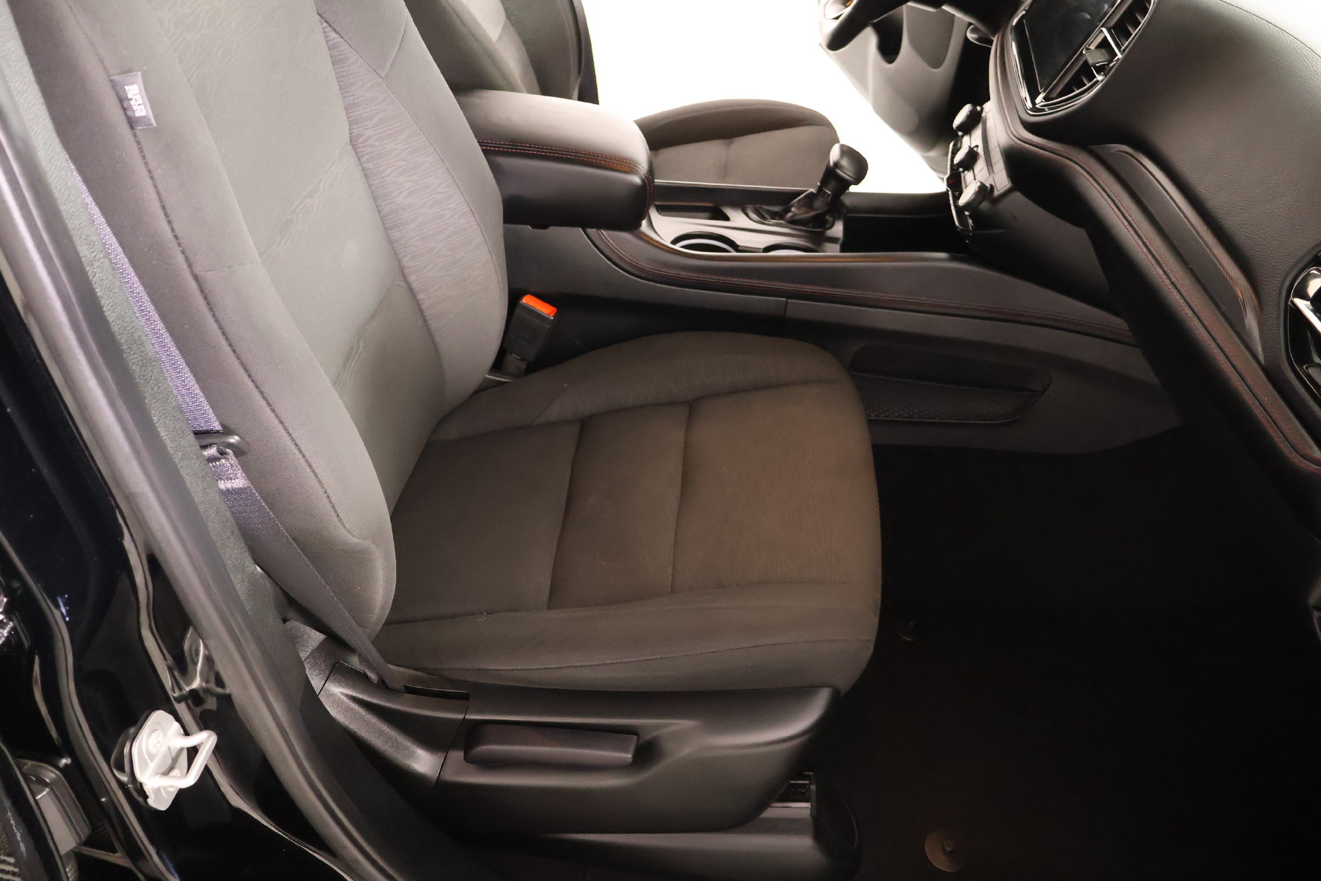 Used 2025 Dodge Durango GT RWD image 15