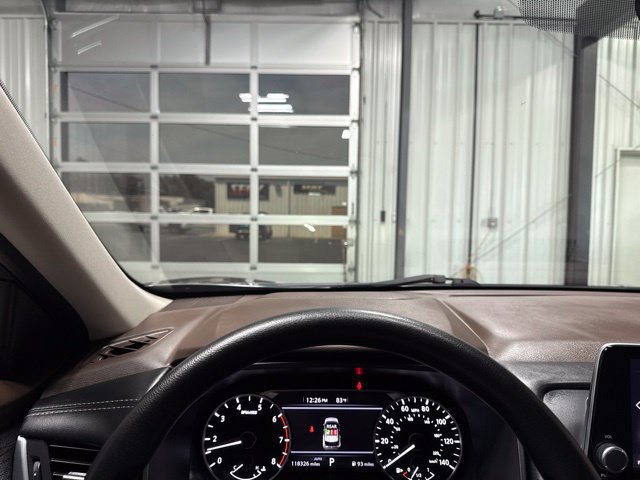 Used 2023 Nissan Rogue SV AWD/4WD image 9