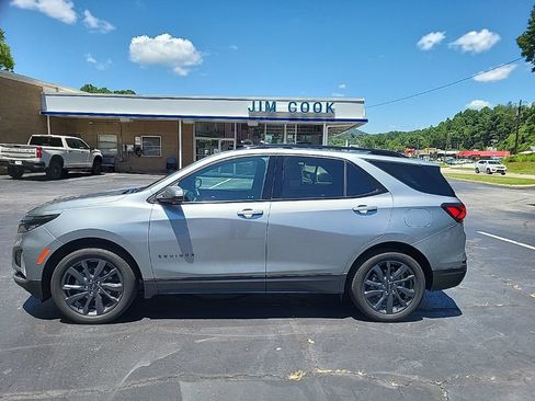 Used 2024 Chevrolet Equinox RS w/ RS Leather Package AWD/4WD image 13